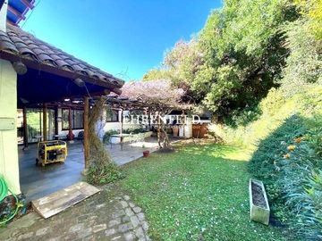 Jardín del Mar. Reñaca. Casa sólida de 324 m2.