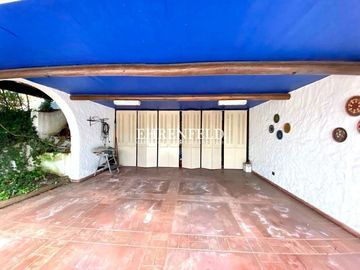 Jardín del Mar. Reñaca. Casa sólida de 324 m2.