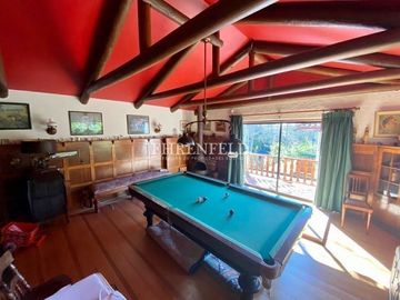 Jardín del Mar. Reñaca. Casa sólida de 324 m2.