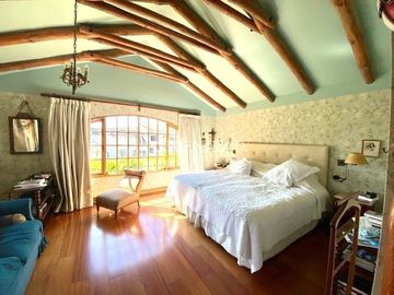 Jardín del Mar. Reñaca. Casa sólida de 324 m2.