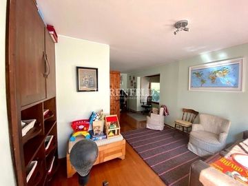 Jardín del Mar. Reñaca. Casa sólida de 324 m2.