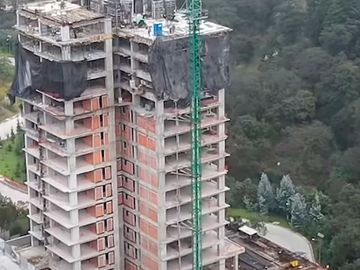 DEPARTAMENTO EN VENTA EN BOSQUE REAL, MANZANA 15 LOTE VI, HUIXQUILUCAN CON SEGURIDAD
