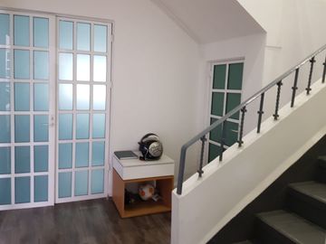 CASA EN VENTA COL. OBRERA CON USO DE SUELO COMERCIAL Y DE OFICINAS