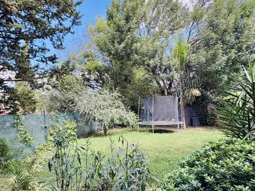 Casa en  Funes de dos dormitorios con patio