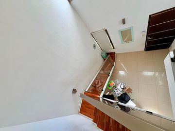 Casa en  Funes de dos dormitorios con patio