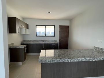 Casa en venta de 1 planta y 3 Recamaras en Privada Inara en Cholul, Mérida Yuc.