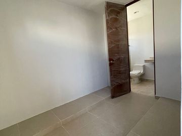 Casa en venta de 1 planta y 3 Recamaras en Privada Inara en Cholul, Mérida Yuc.