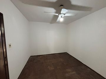PH en venta - 2 Dormitorios 1 Baño - San Carlos