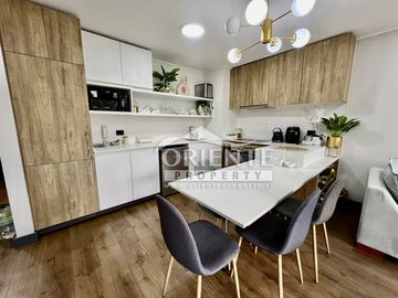 DEPTO SEMI NUEVO, GRAN TERRAZA CON CIERRE DE VIDRIO
