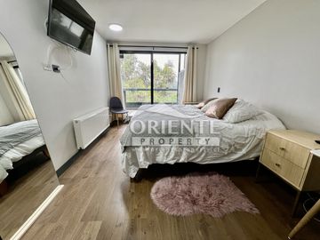 DEPTO SEMI NUEVO, GRAN TERRAZA CON CIERRE DE VIDRIO