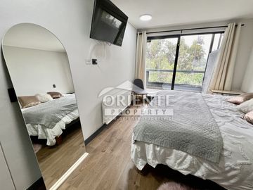 DEPTO SEMI NUEVO, GRAN TERRAZA CON CIERRE DE VIDRIO