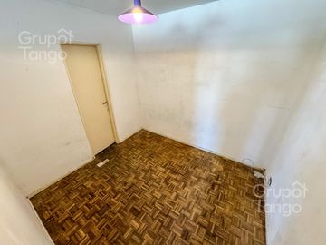 Venta Departamento Monoambiente Almagro A Refaccionar