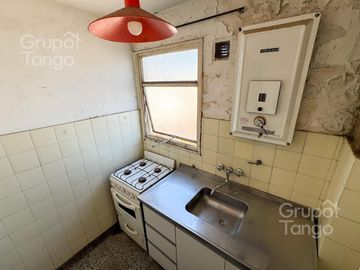 Venta Departamento Monoambiente Almagro A Refaccionar