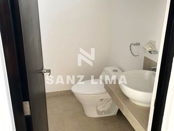 Cartagena: Hermosa casa dentro de tranquilo fraccionamiento.
