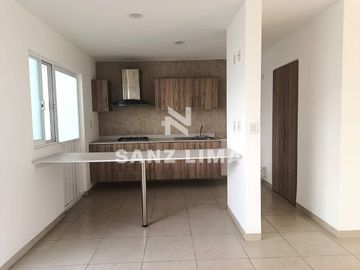 Cartagena: Hermosa casa dentro de tranquilo fraccionamiento.
