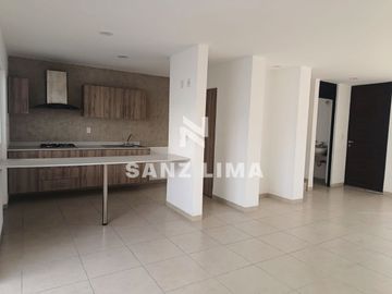 Cartagena: Hermosa casa dentro de tranquilo fraccionamiento.