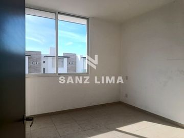 Cartagena: Hermosa casa dentro de tranquilo fraccionamiento.