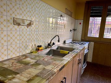 PH AL FRENTE CON JARDIN Y QUINCHO EN SAN MARTIN - APTO CREDITO