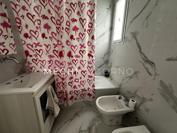 Casa en venta en venta de 4 dormitorios en Cantón Puerto