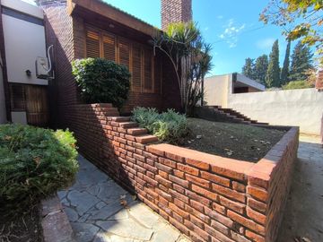 CHALET - CASA EN VENTA - VENTA - CASA MERLO