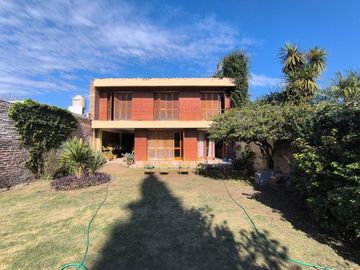 CHALET - CASA EN VENTA - VENTA - CASA MERLO