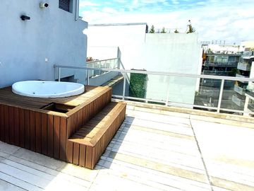 DIVINO ESTUDIO CON HERMOSAS VISTA A LA PISCINA