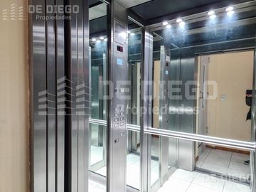 Apto Credito departamento en venta 3 ambientes cochera baulera Florida, Vicente López