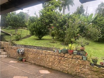 VENTA CASA CAMPESTRE EN LA VIA ARMENIA - PEREIRA