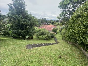 VENTA CASA CAMPESTRE EN LA VIA ARMENIA - PEREIRA