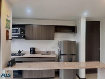 APARTAMENTO EN VENTA EN ALTOS DEL POBLADO