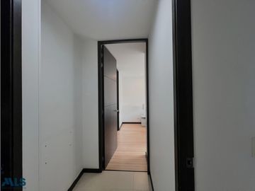 APARTAMENTO EN VENTA EN ALTOS DEL POBLADO