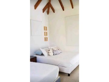 VENTA CASA EN CONDOMINIO  MARINA DE BARU SECTOR LOS CABOS