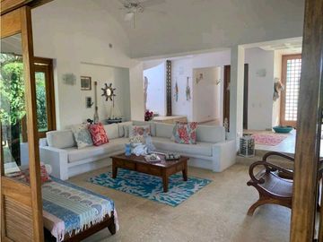 VENTA CASA EN CONDOMINIO  MARINA DE BARU SECTOR LOS CABOS