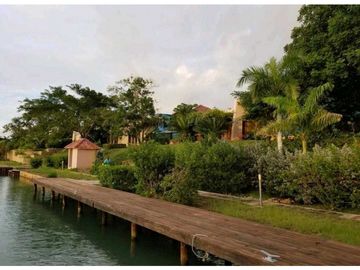 VENTA CASA EN CONDOMINIO  MARINA DE BARU SECTOR LOS CABOS