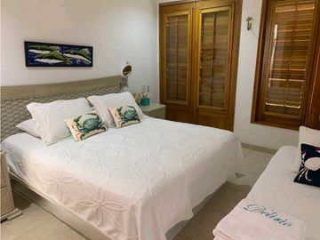 VENTA CASA EN CONDOMINIO  MARINA DE BARU SECTOR LOS CABOS