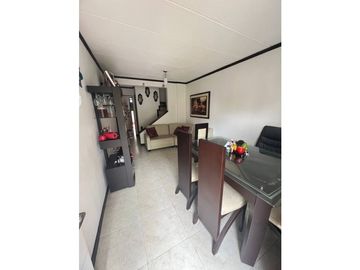 VENTA DE CASA EN UNIDAD RESIDENCIAL EL LIMONAR