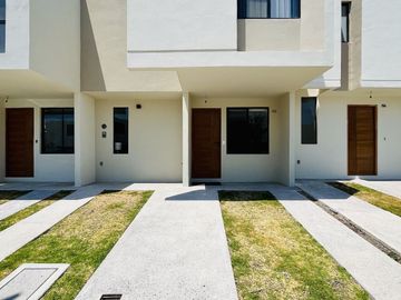 Casa Moderna de 3 Habitaciones  Diseño Funcional y Estilo Contemporaneo