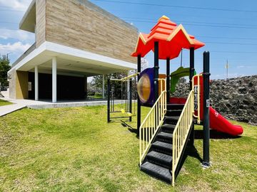 Casa Moderna de 3 Habitaciones  Diseño Funcional y Estilo Contemporaneo