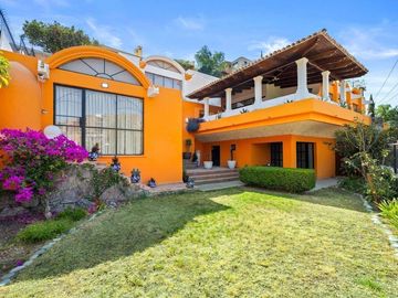En Venta Casa en San Miguel de Allende | A 6 Min del Centro | Alberca y Terraza