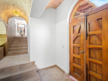 En Venta Casa en San Miguel de Allende | A 6 Min del Centro | Alberca y Terraza