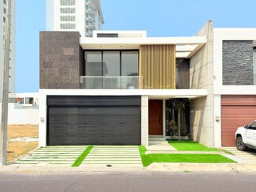 Casa en venta en Playas del Conchal