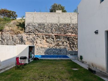 Linda Casa en Real de Juriquilla con Alberca Propia, Roof Garden, Jardín..