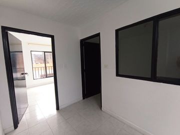 Se Vende Casa En Villa Del Prado 4 Pisos