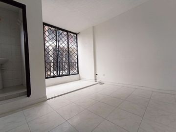 Se Vende Casa En Villa Del Prado 4 Pisos