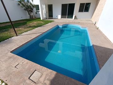 Casa en Fraccionamiento Burgos Bugambilias