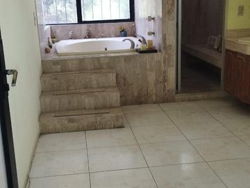 Casa en  Casa en venta con alberca en la 16 de Septiembre