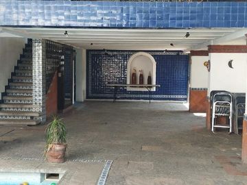 Casa en  Casa en venta con alberca en la 16 de Septiembre