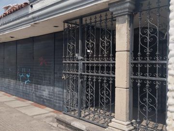 Casa en  Casa en venta con alberca en la 16 de Septiembre