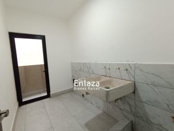 Casa en Venta en Cumbres Elite Premier Sector Pirineos 2