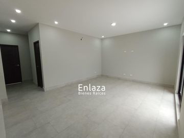 Casa en Venta en Cumbres Elite Premier Sector Pirineos 2